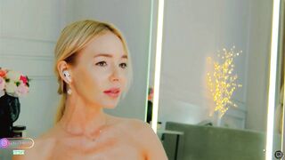 WhiteGirl-one минет и дрочка