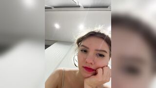 Nezukoo (сквирт)