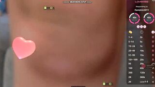 -SexyBounty-   Машка хвастается своей пиписькой