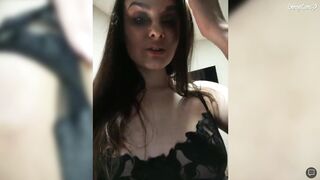 kristicat показала свою писю вблизи