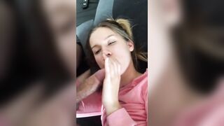 ДЕВИЦА ОТСОСАЛА