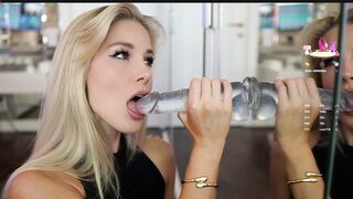 Catch_Me нежный минет у зеркала